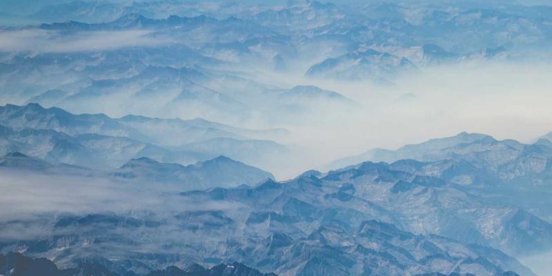 2024年数码产品选购指南:笔记本电脑与旗舰手机深度评测