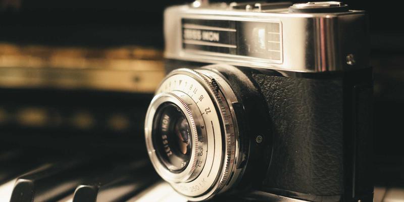 科技资讯24:笔记本电脑创新与手机评测风向,洞察年度科技趋势