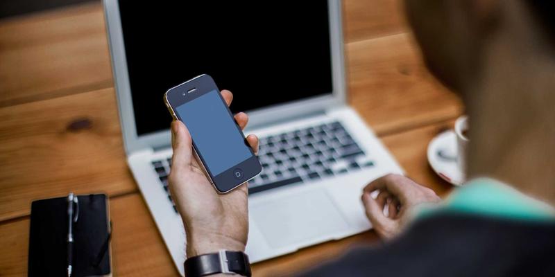 科技资讯53:智能硬件新风向与旗舰手机深度评测